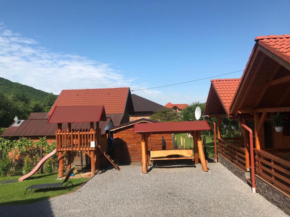 פרייד Riverside Woodhouses מראה חיצוני תמונה